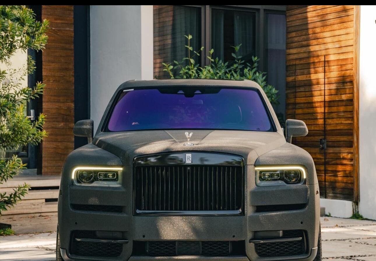 ROLLS-ROYCE Dawn