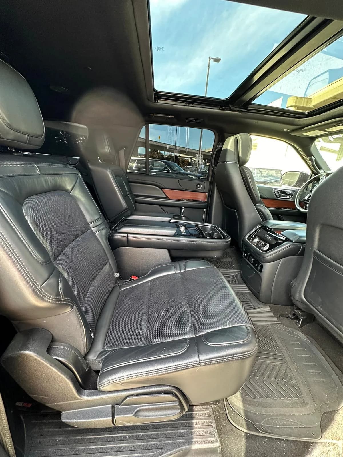 Captain Seating: Lincoln Navigator Black Label, FFGR USA