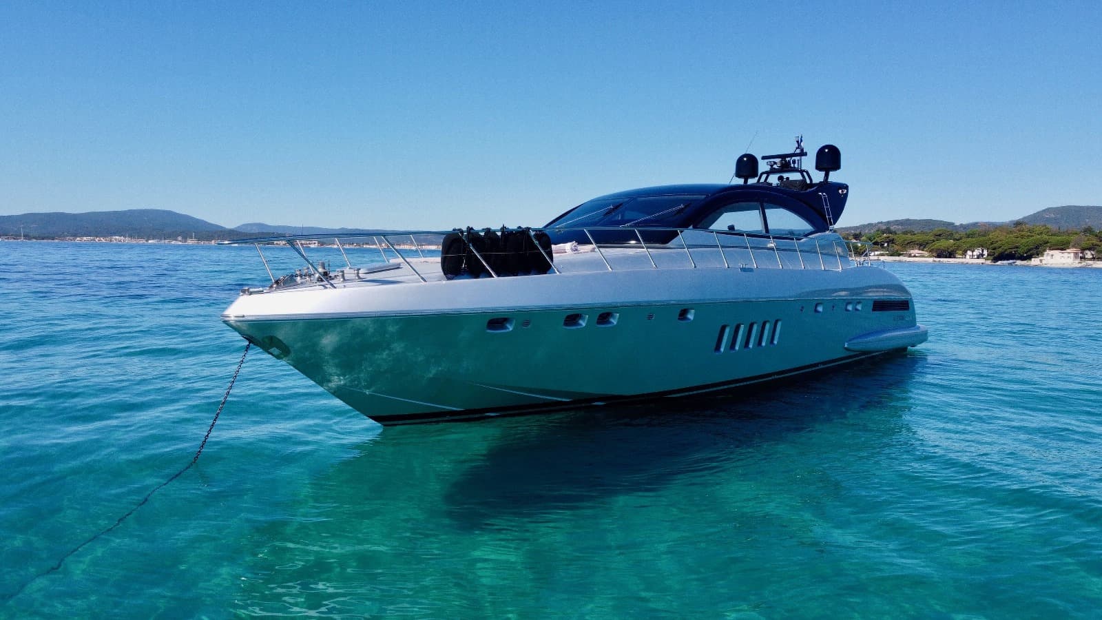 Yacht & Marine.